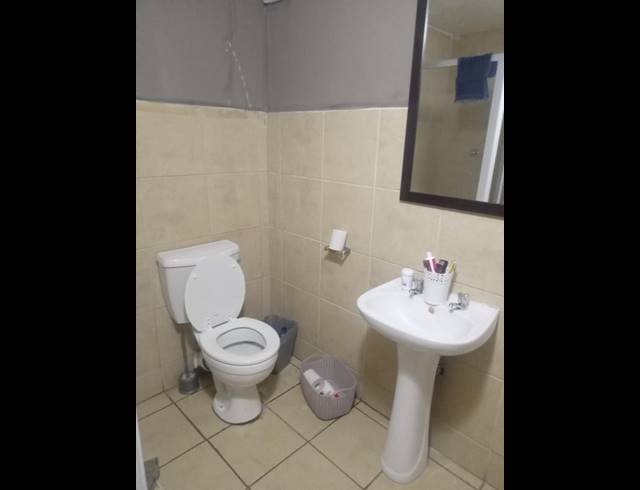 2 BEDROOM APARTMENT FOR SALE IN RUSTENBURG CENTRAL